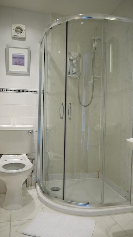 Glenlossie Guest House Dumfries Room photo